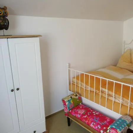 Lina Mit Fahrradverleih 치노비츠